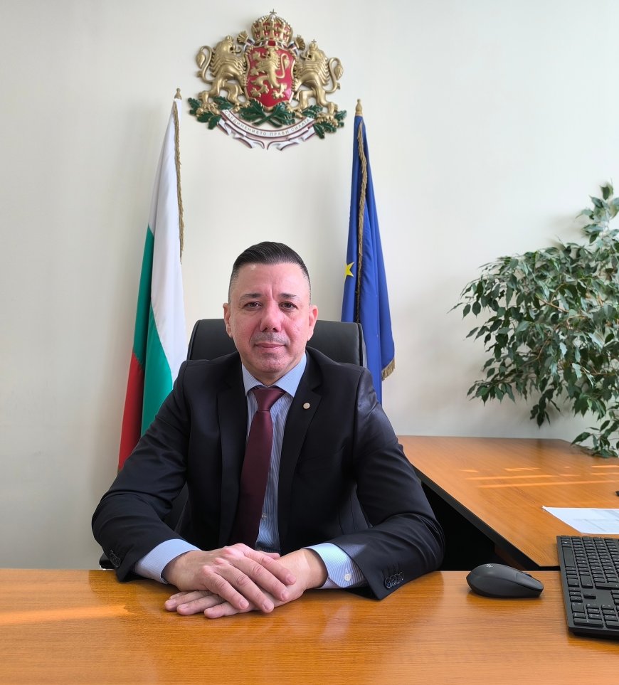 Асен Атанасов: Нека Възкресението ни направи по-добри, по-милосърдни и по-единни