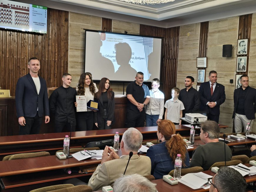 Михаил Боев от клуб по кикбокс „Десант” е спортист на месец на март на Добрич