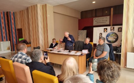 Зрелостници обраха наградите на първия национален конкурс за къс разказ и есе на името на писателя Георги Балабанов