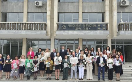 Добрич отбеляза 24 май