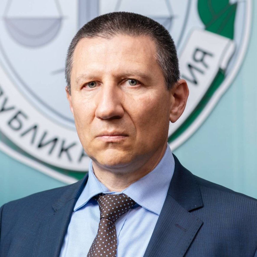 Ще се оттегли ли  Сарафов след призива на Министъра на правосъдието?
