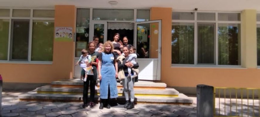 Общностният център в Добрич в подкрепа  на семейства при кандидатстване и записване на деца в детска ясла и в детска градина
