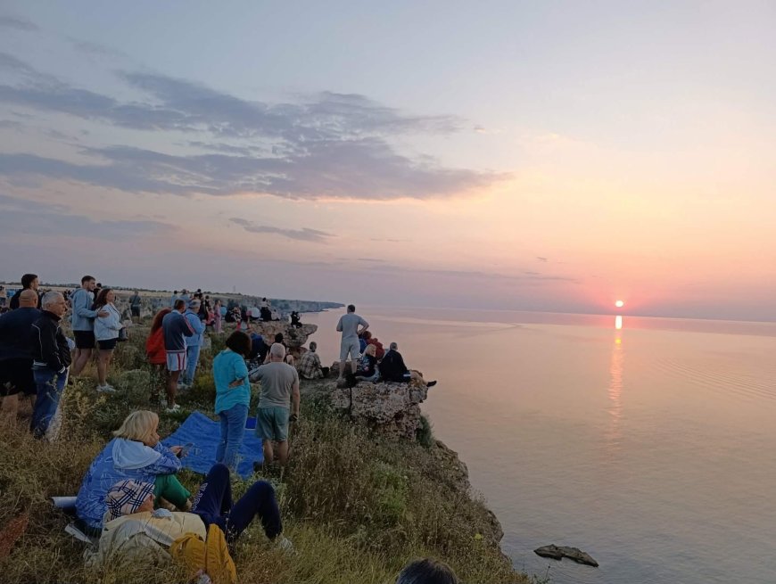 Хиляди посрещнаха Джулай морнинг на Камен бряг