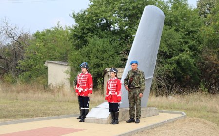 Генерал Тошево се поклони пред паметта на  двамата военни летци, жертвали живота си за града