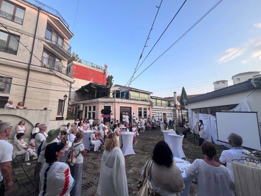 „Истории на площада“ потопиха посетителите в историята на Кибела в Балчик
