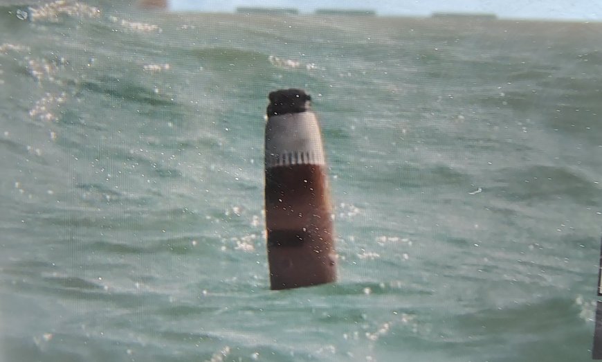 ВМС: Забелязаният обект в морето край Тюленово е стартов двигател