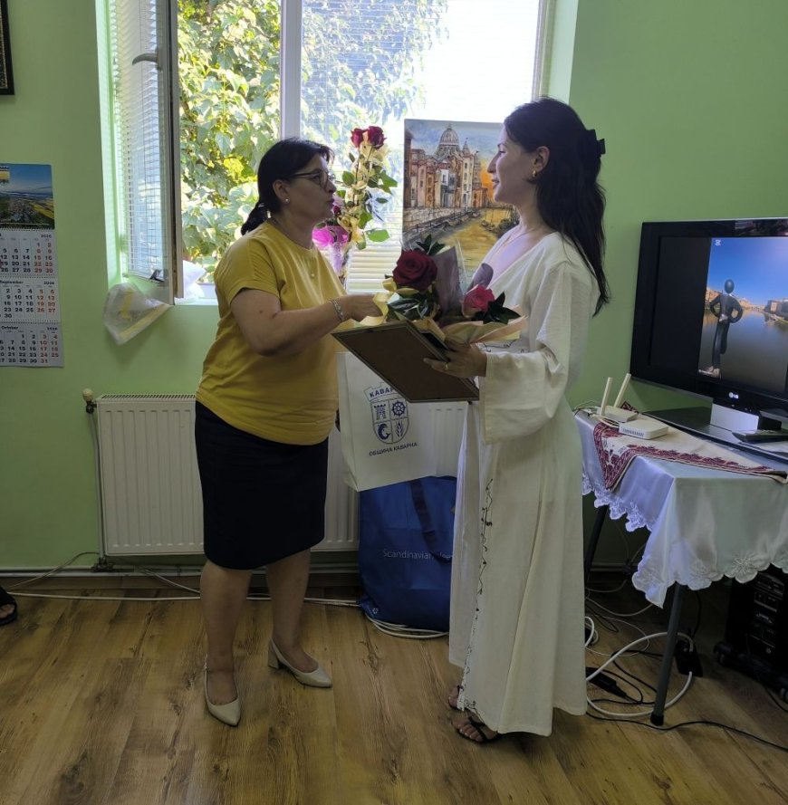Диляна Димитрова представи изложбата „Между природата и времето“ в Каварна