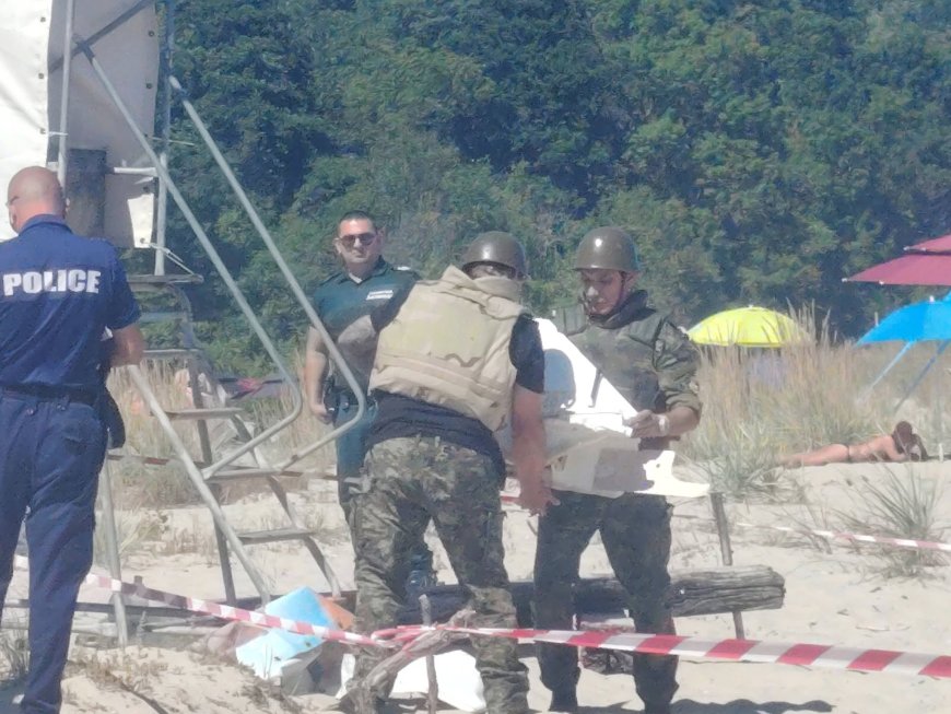 Военни прибраха дрона, който беше изхвърлен на плажа тази сутрин