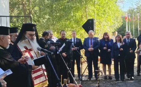 С панихида започнаха проявите в Добрич по повод 110-тата годишнина от Добричката епопея