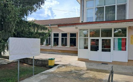 Стена на преданието предстои да бъде открита в двора на читалището в село Росеново