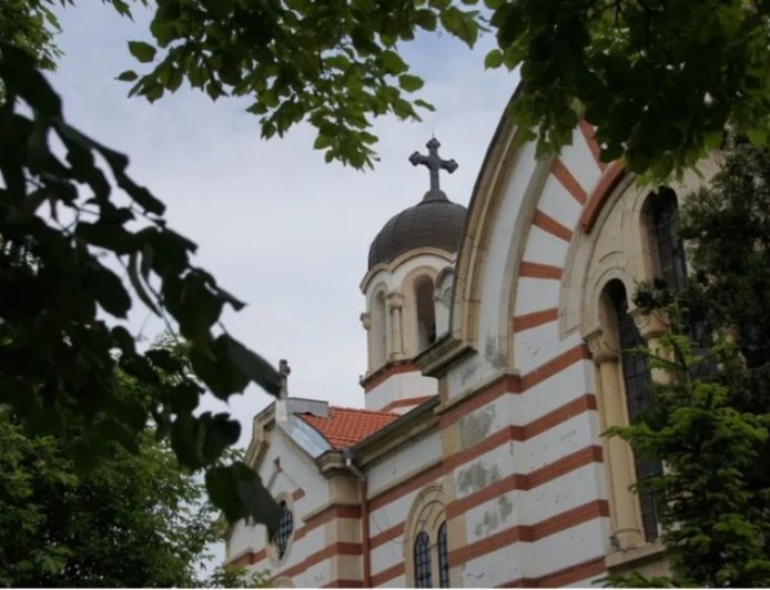Православната църква почита свети апостол Яков и патриарх Игнатий