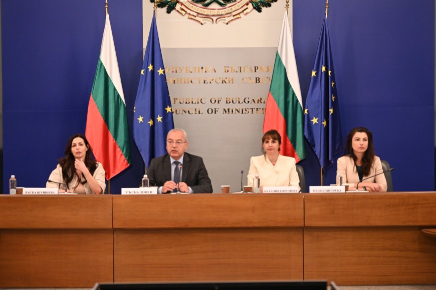Линията на бедност за 2027 г. се увеличава до 443 евро
