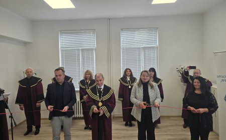 Първите 15 студенти в специалността „медицинска сестра“ започват обучението си в Добрич