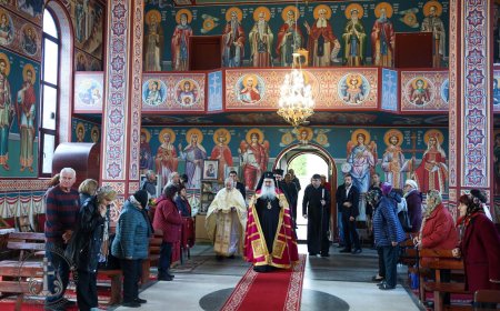 Варненският митрополит Йоан отслужи празнична литургия за Димитровден в Генерал Тошево