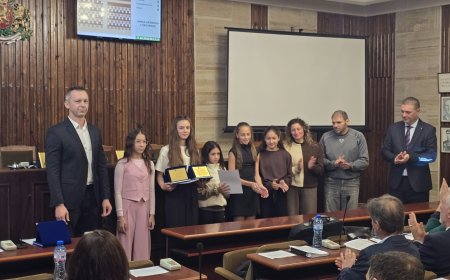 Елина Костадинова от СКЛА „Добруджа“ е спортист за месец септимври на Добрич