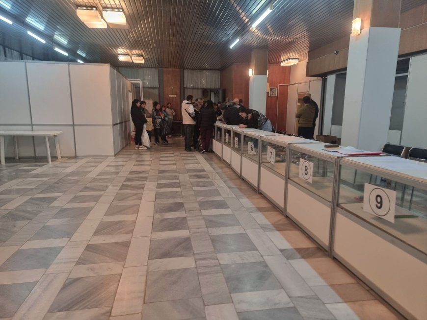 Под 20 на сто избирателна активност в края на изборния ден