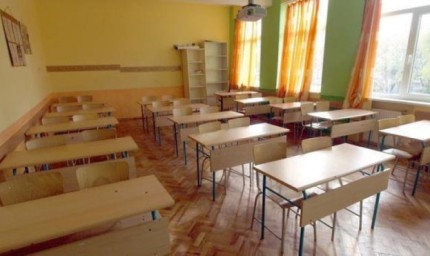 Училищата ще се затварят само в краен случай
