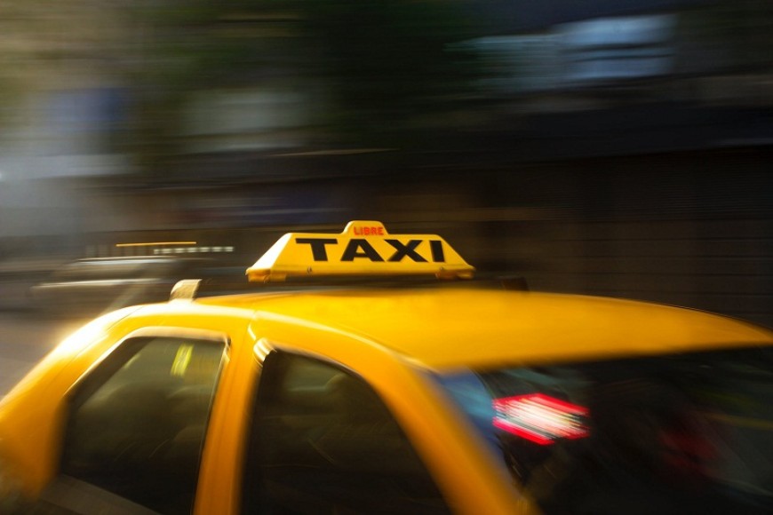 Таксиметрови шофьори в Добрич излизат на протест заради натиск да увеличат тарифите си