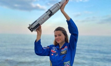 Татяна Иванова от Добрич ще се обучава в Академията на Международния институт по космически науки във Флорида