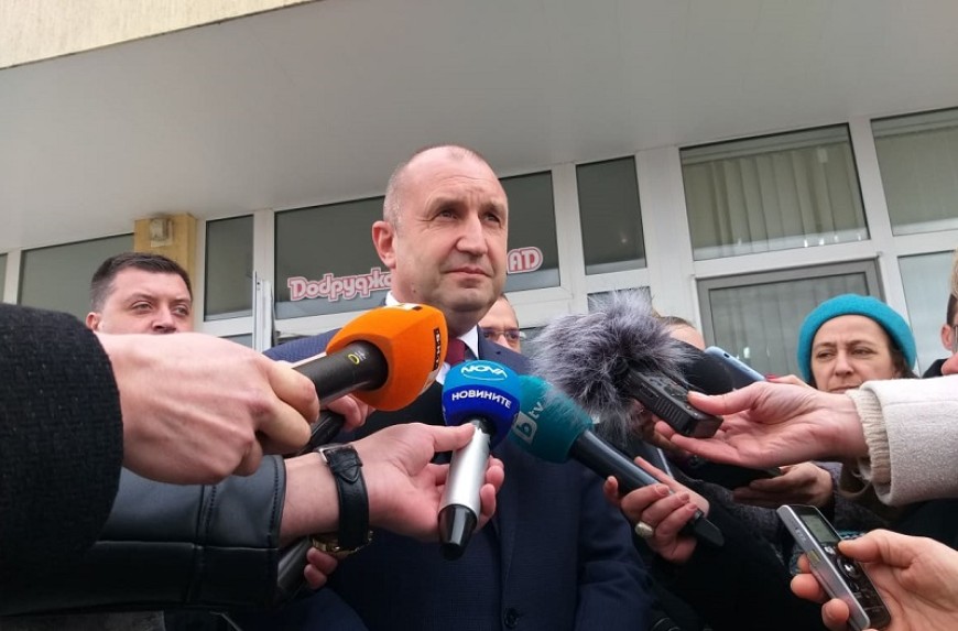 Румен Радев в Добрич: Диференцираната ставка трябва да се извършва по стратегически отрасли