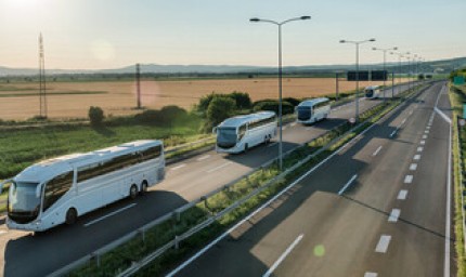 МВнР: Евакуираме българи от Киев и Одеса със 7 автобуса