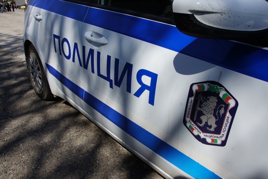 В Добрич пиян шофьор блъсна полицейска кола
