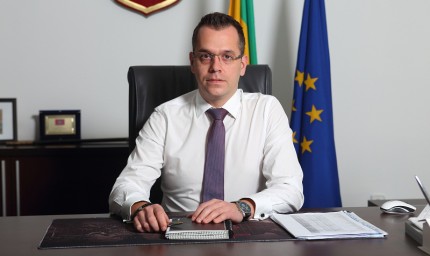 Йордан Йорданов: Общината следва еднакви процедури за всички