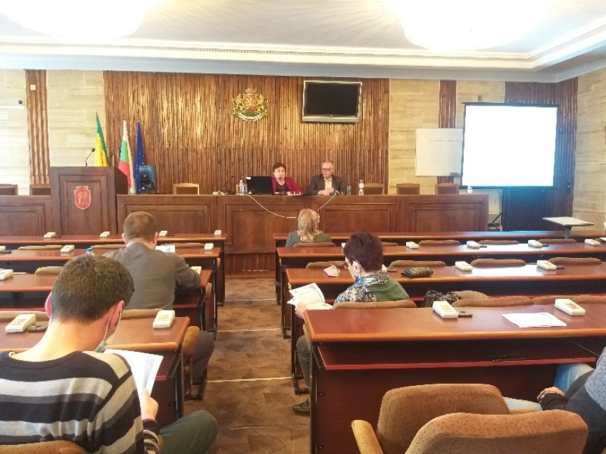 Обсъдиха проекта за бюджет на община Добрич за 2022 година