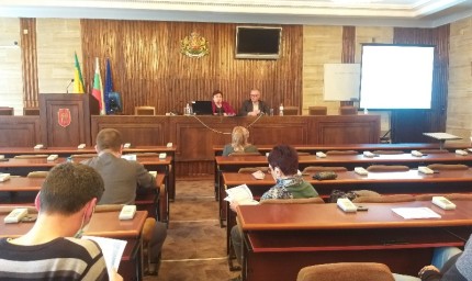 Обсъдиха проекта за бюджет на община Добрич за 2022 година