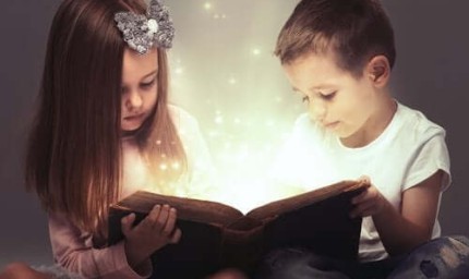 Празничното литературно утро в библиотеката за Деня на детската книга