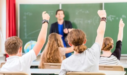 Учебната година ще бъде удължена до края на юли за всички ученици от 5 до 12 клас