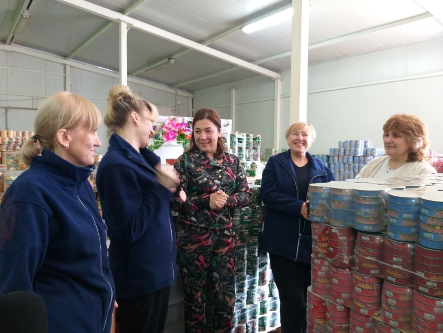 Три украинки започнаха работа във фабриката за консерви в Генерал Тошево