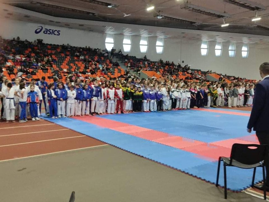 11 златни, 7 сребърни и 17 бронзови медала спечелиха самураите на Добрич на Държавното в  София