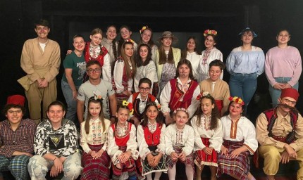 Куклено-татралната школа при ДКТ"Дора Габе" с награди от XXIV Национален фестивал на любителските театри в Каварна 