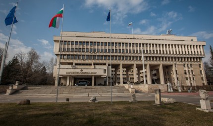 МВнР е получило нота от украинския посланик за предоставяне на оръжие