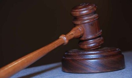 Апелативният съд потвърди ефективната присъда на неправоспособен моторист, причинил смърт на пътя и избягал