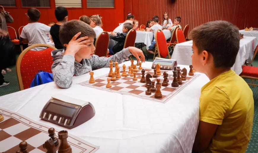 Стартира Държавното индивидуално първенство по шахмат за момичета и момчета до 8 и 10 години в к.к Албена