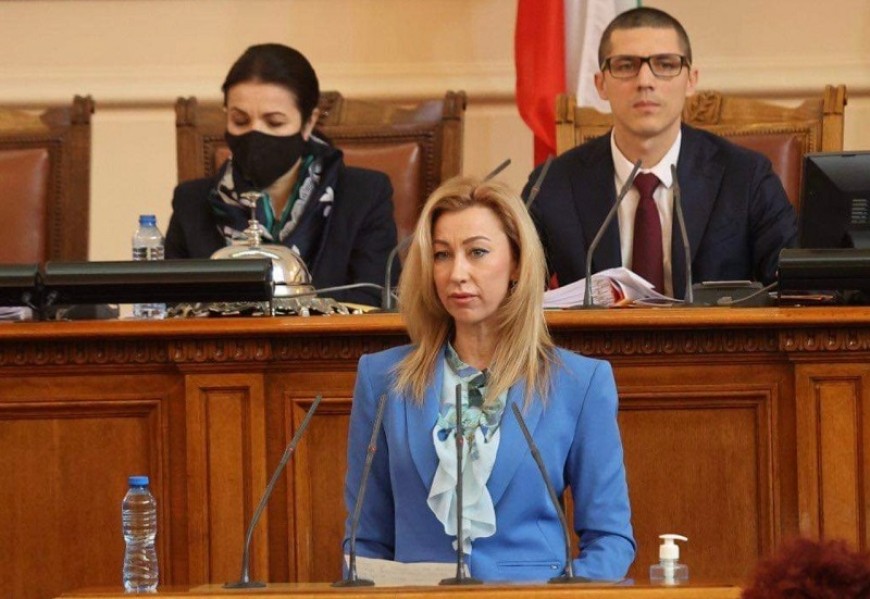 Йорданка Костадинова: Ако нашите политики не бъдат подкрепени, то тогава логичният изход е нови избори