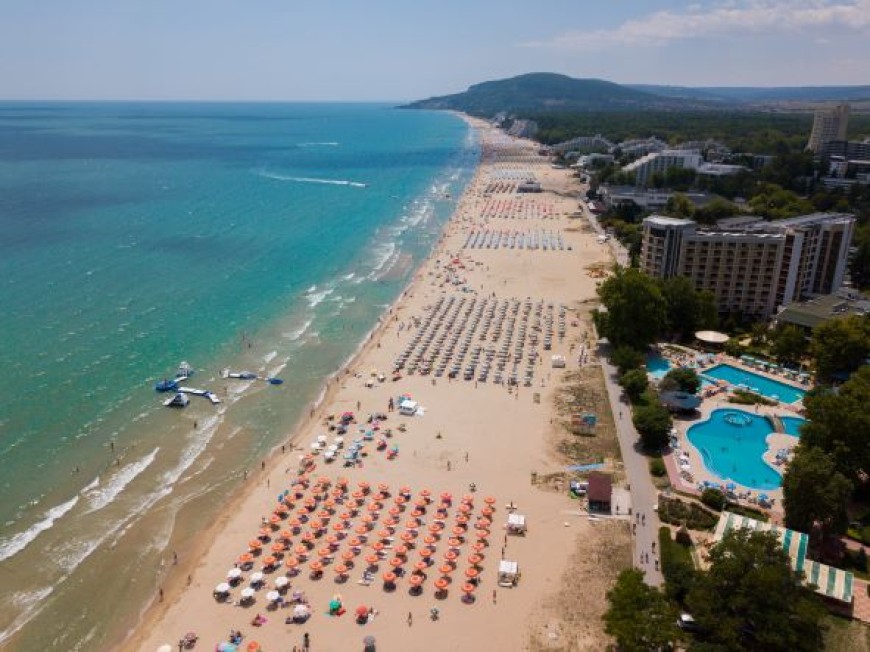 „Албена“ АД завършва финансовата 2021 година с нетна печалба от близо 3 млн. лв.