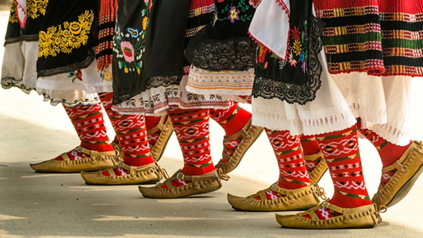 22 юни е денят на българския фолклор 