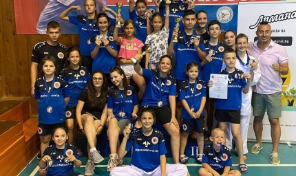 Домакините от КБС "Калиакра - комплексен шампион в Международния турнира за Купа "Каварна"