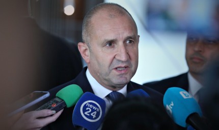 Радев: Ако се стигне до избори, трябва да са през октомври