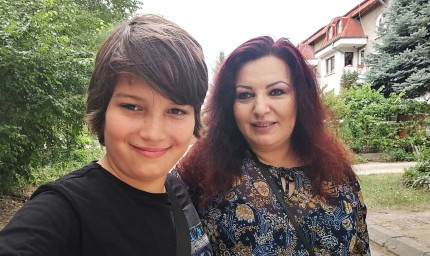 Анелия Кадийска: Да гледаме повече хубавите неща и да бъдем по-добри