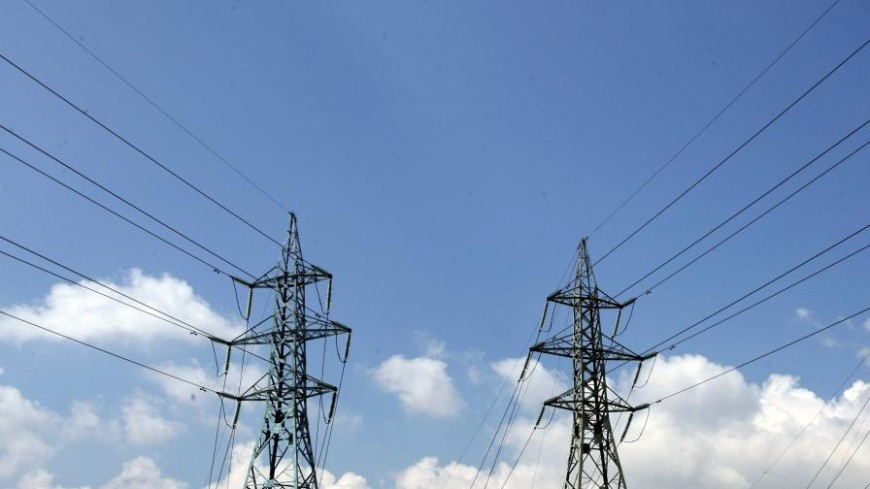 Компенсациите заради високите цени на електроенергията продължават до края на септември