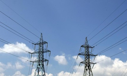 Компенсациите заради високите цени на електроенергията продължават до края на септември
