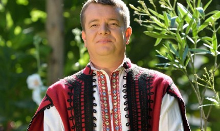 Илия Луков отбелязва 28 години на професионалната сцена с концерт в Балчик