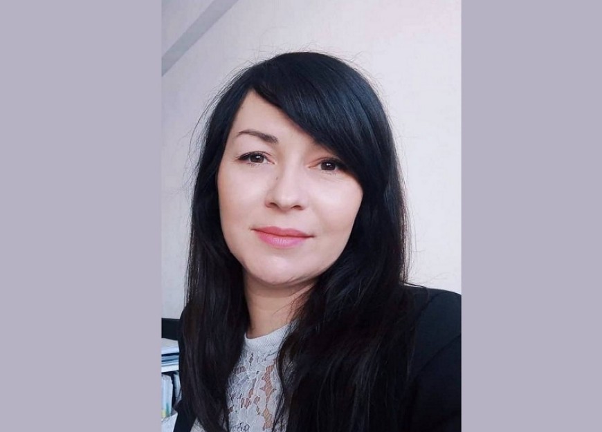 Диляна Радоева е председател на Местната организация на “Да, България” в  Добрич 