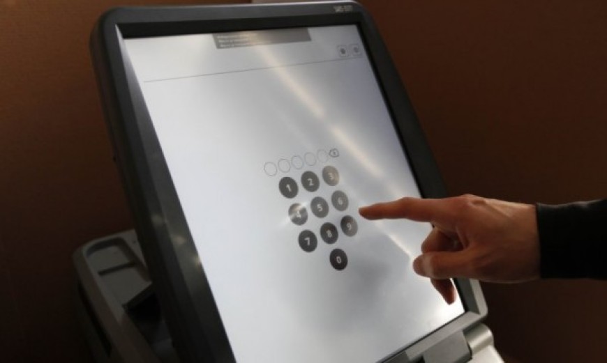 Организират публично обсъждане на процеса на машинното гласуване