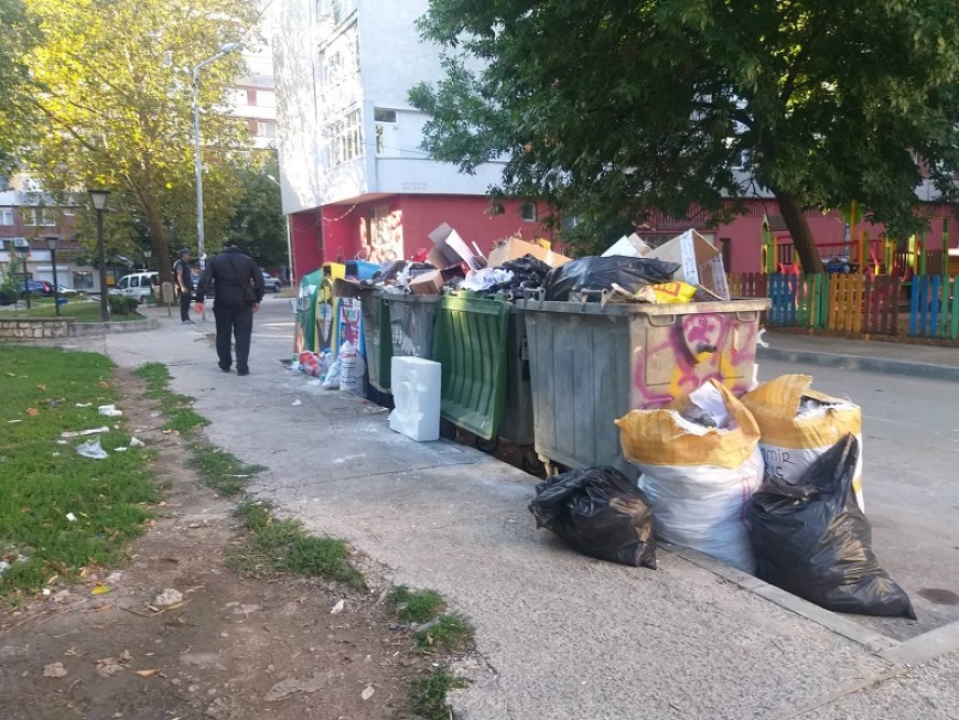 Гражданите могат да подават заявления до Община Добрич за допълнителни съдове за смет