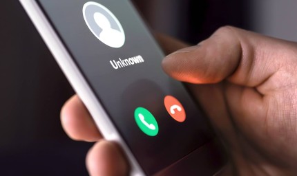 89-годишен мъж в Тервел е жертва на телефонна измама за близо 9000 лева 